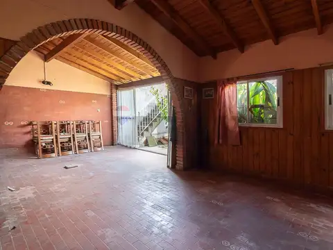 Casa en Venta en Parque Avellaneda, USD 240.000