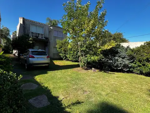 Casa venta inversor complejo duplex Ituzaingo