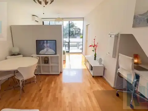 Departamento monoambiente con balcón terraza en alquiler en Saavedra luminoso alto cerca del Parque
