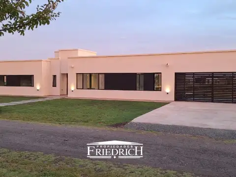 Casa en Venta de 3 dormitorios