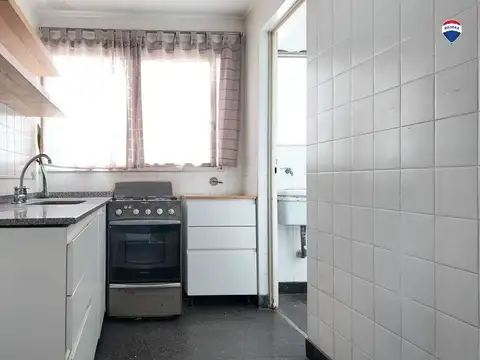Venta Departamento de 2 amb. al frente . APTO CRED