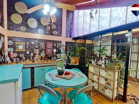 CASA 3 AMBIENTES VENTA IMPECABLE GARAGE EZPELETA