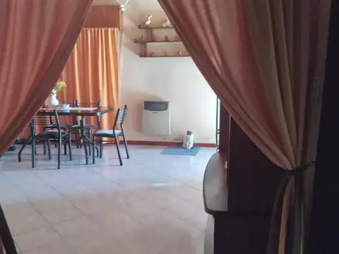 VENTA CASA CERCANA A LA PLAZA PRINCIPAL