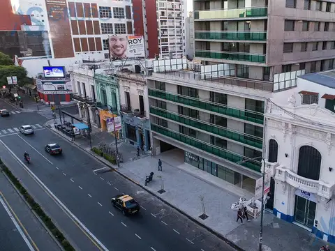 Bauleras USD 3.500,-