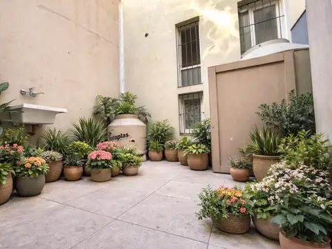 Depto Tipo Casa en Venta de 1 dormitorio
