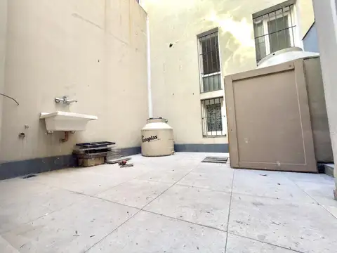 Depto Tipo Casa en Venta de 1 dormitorio
