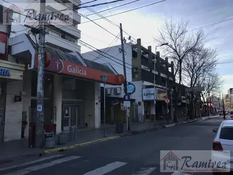 Cochera En Venta Oportunidad - Castelar Centro *Vendido*