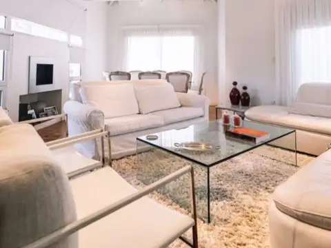 Casa en Venta en Punta Alta, USD 230.000