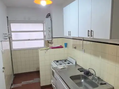 Departamento en Alquiler en Olivos Vias/Maipu, $ 700.000
