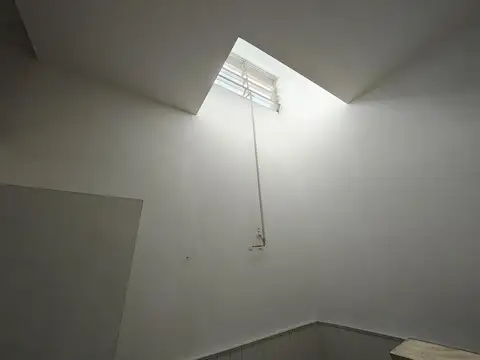 Depto Tipo Casa en Venta en Lomas de Zamora, USD 75.000