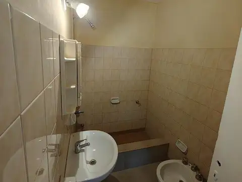 Depto Tipo Casa 3 ambientes con 1 baño