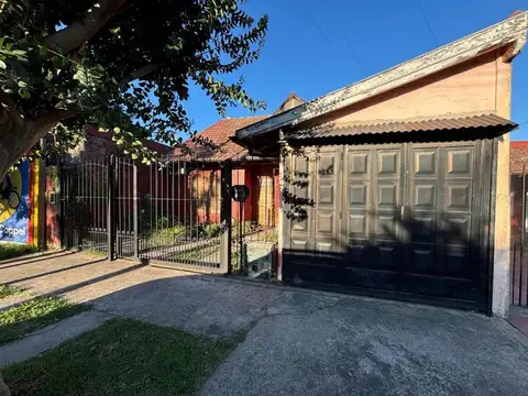 Hermosa Y Funcional Casa En Venta En Monte Grande