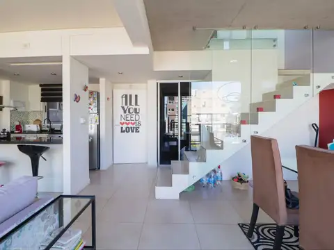 VENTA DEPTO 3 AMB COCHERA RIO VICENTE LOPEZ