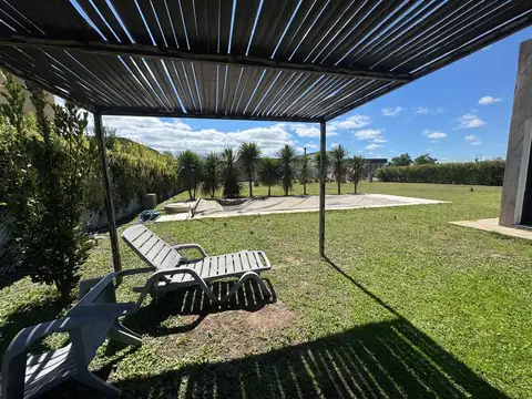 Casa en Alquiler en Juana Koslay, $ 750.000