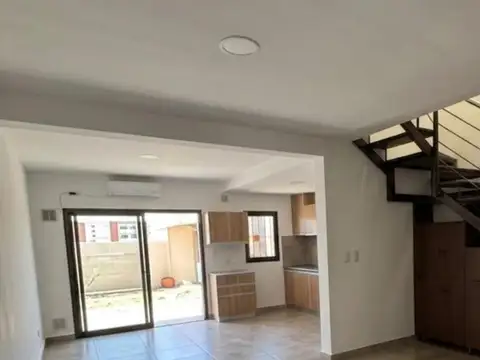Duplex grand bourg financiación