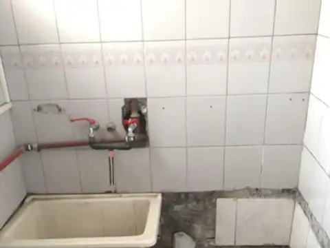 Depto Tipo Casa en Venta en Caseros, USD 55.000