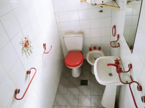 Depto Tipo Casa en Venta 26 años