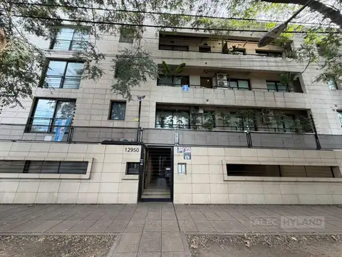 Departamento  dúplex de 3 Ambientes con terraza en Venta - Mart.-Vias/Libert.