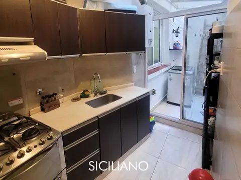 Depto Tipo Casa en Venta 50 años