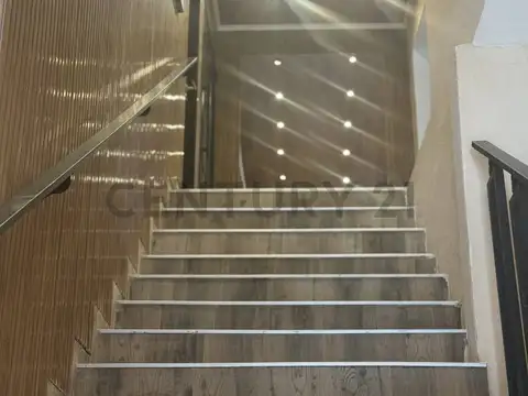 ALQUILER LOCAL COMERCIAL SAN MARTIN DE LOS ANDES . CASCO CENTRICO