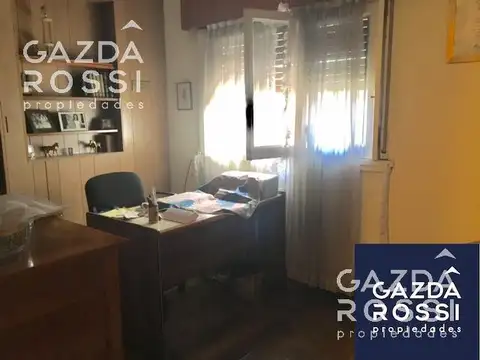 Casa 6 ambientes con 1 baño