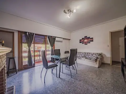 Depto Tipo Casa en Venta de 4 ambientes