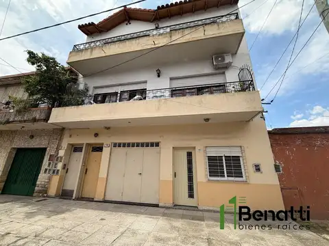 Departamento en alquiler dos ambientes al frente con patio