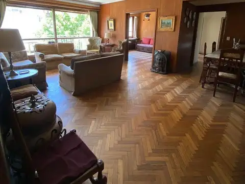 Departamento 5 ambientes con 4 baños
