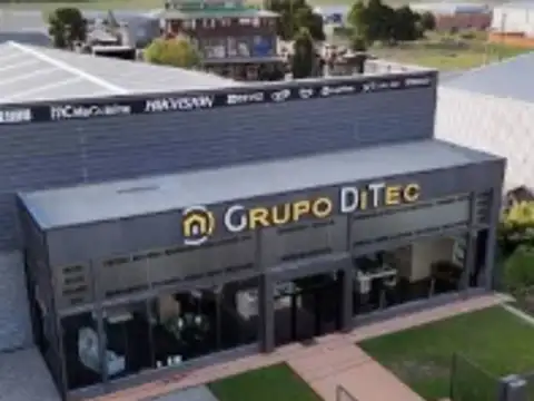 Venta de local comercial en pinamar.
