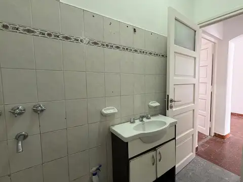 Depto Tipo Casa en Venta con 1 cocheras