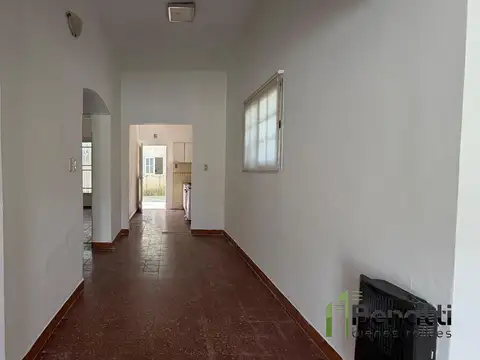 Rio Negro 700, Piso PB