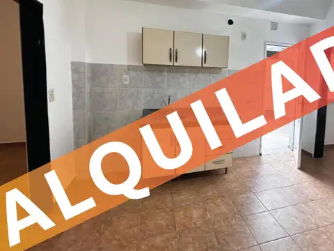 ALQUILER PH 2 AMBIENTES PATIO PIÑEYRO