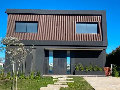 CASA 5 AMB VENTA SANTA ANA VILLANUEVA A LA LAGUNA