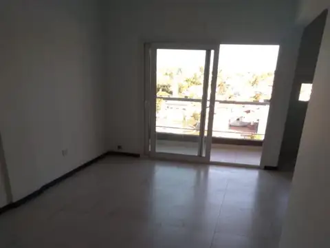 Rivadavia 15298 , Piso 8