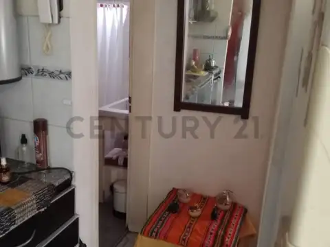 Casa 2 ambientes con 1 baño