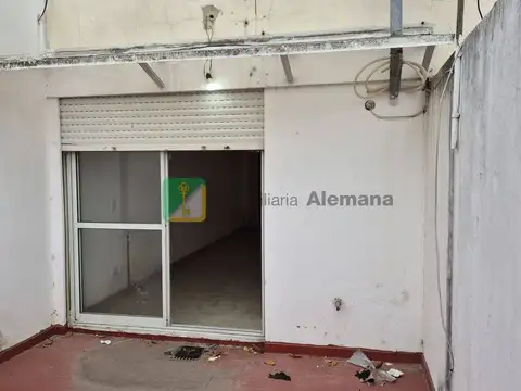 Venta - Departamento-monoambientes c/patio -Villa Ballester