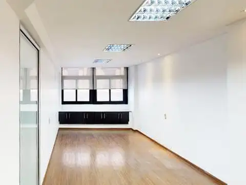 Oficina en Alquiler en Microcentro, USD 1.920