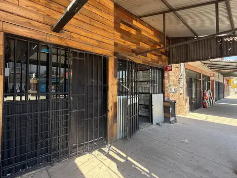 Local en alquiler, en el Centro de Del Viso, Sobre la Ruta 26, excelente ubicación!