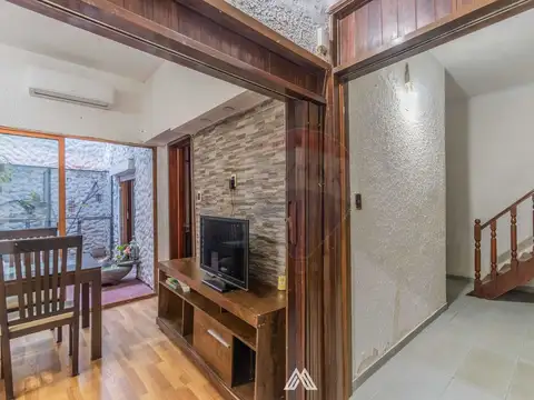 Departamento 5 ambientes con 2 baños