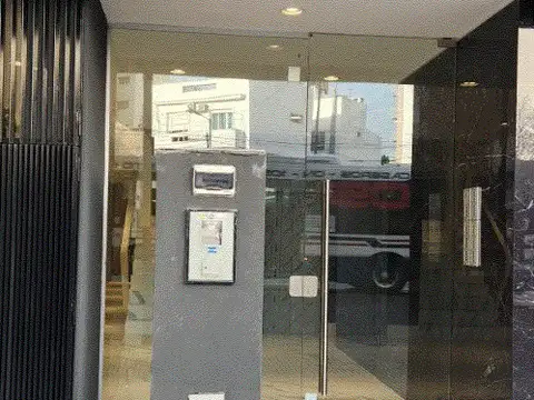 Avenida San Martín 2300, Piso 3