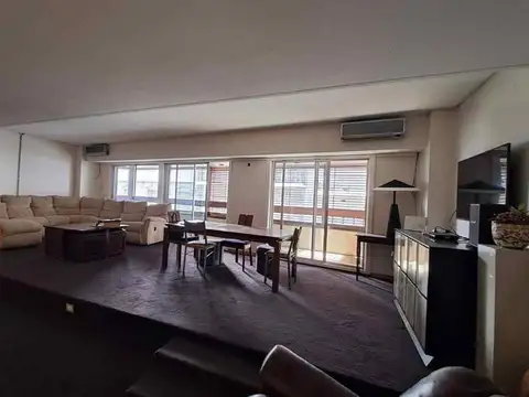 Departamento en Venta de 5 ambientes