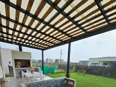 Casa en venta, Santo Tomás