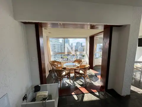 Departamento en Venta de 4 ambientes