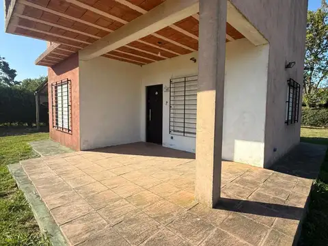 Venta - Casa - Barrio Parque Jularo - Exaltación de la Cruz 100