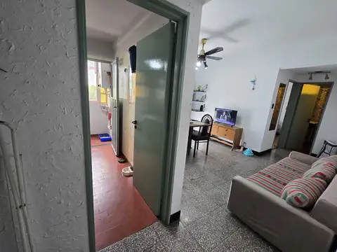 Ministro Brin 3200, Piso 4