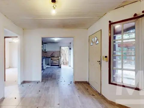 Casa 3 ambientes con 1 baño