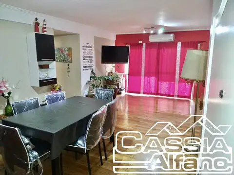 Departamento 3 ambientes con 2 baños