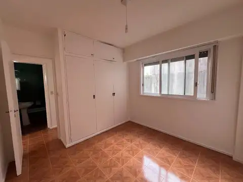 Departamento en Alquiler en Vicente Lopez Vias / Maipu, $ 700.000