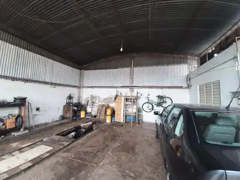 GALPON CON CASA Y DEPARTAMENTO