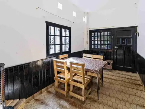 Depto Tipo Casa en Venta en Berazategui, USD 115.000